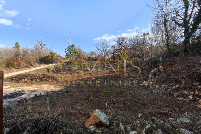 Opatija, Dobreć - građevinsko zemljište 1417m2 + građevinska dozvola