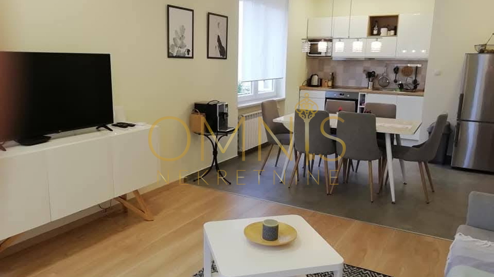 Rijeka, Banderovo -2S+DB, balkon, najam!