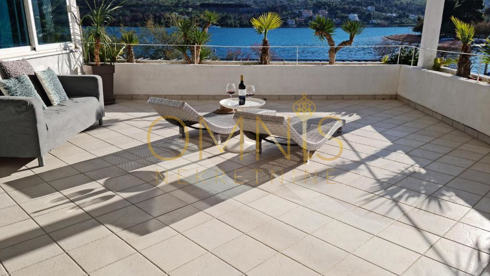 GREBAŠTICA – MINI HOTEL PRVI RED DO MORA! 534 m² S BAZENOM I RESTORANOM