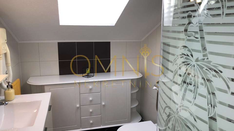 Ekskluzivna villa od 505m2 iznad Opatije!