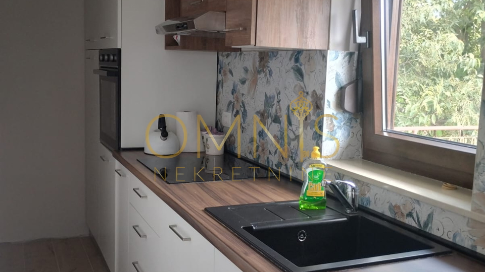 Rijeka, Marinići - 1-Bedroom Apartment with Living Room, Quiet Location, For Rent!