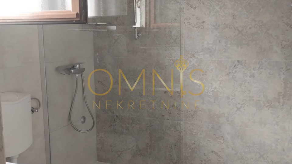 Rijeka, Marinići - 1-Bedroom Apartment with Living Room, Quiet Location, For Rent!