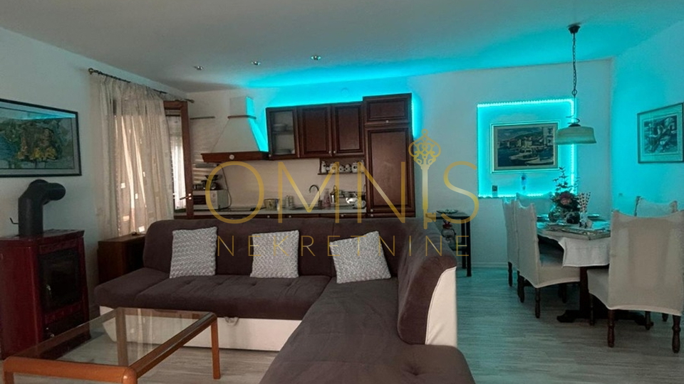 Krk, Malinska, 74m2, for sale!