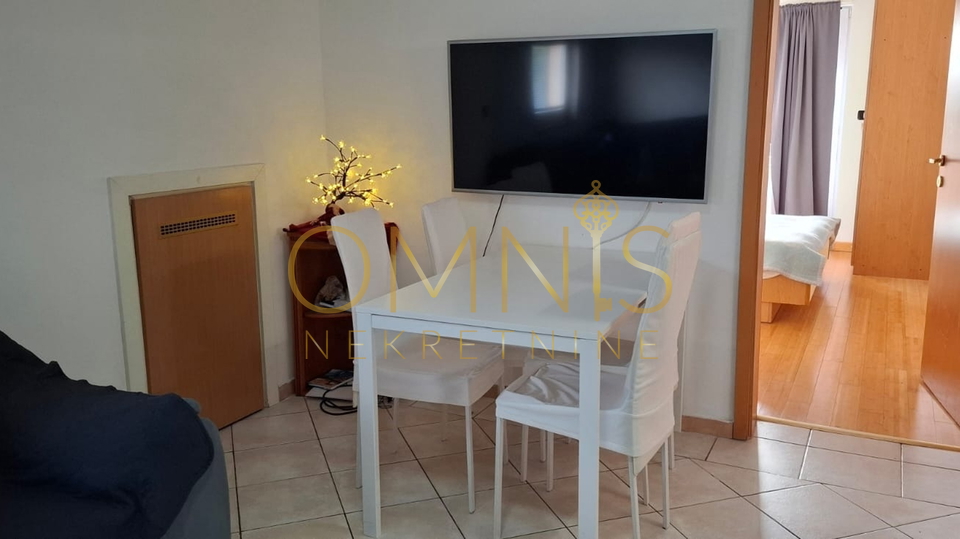 Istria, Pula, classic 1-room apartment, 38m2, for sale!