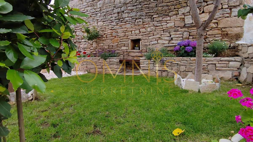 Istra,Vodnjan,69m2,1S+DB,prodaja!