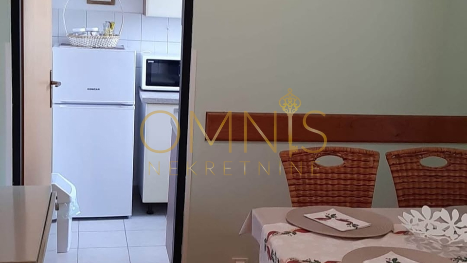 Opatija -1S+DB, parking, terasa, pogled na Kvarnetr, najam!