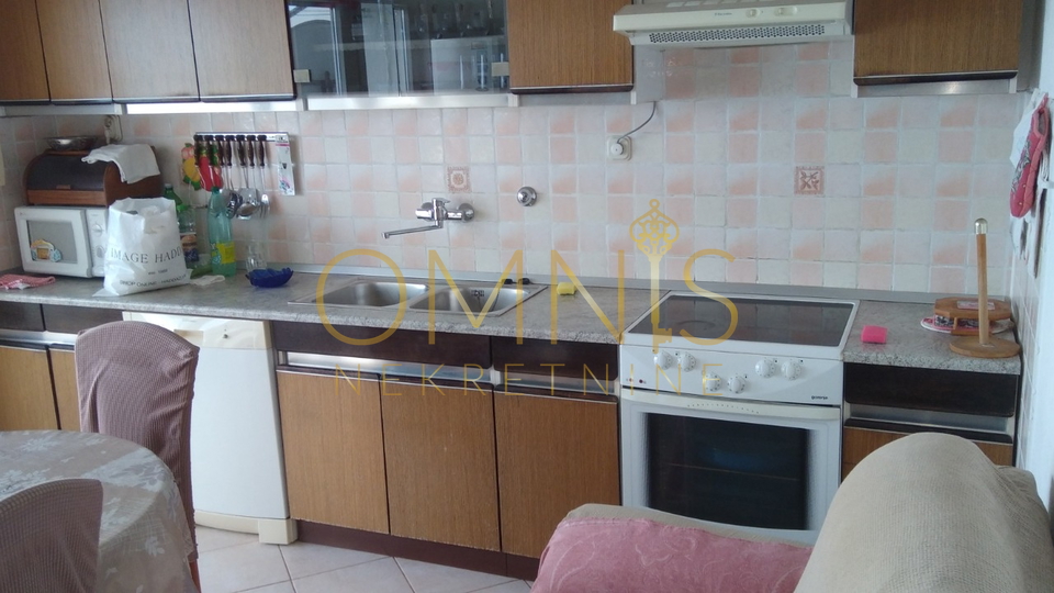 Rijeka,Donja Drenova,2S+DB,65m2,najam!