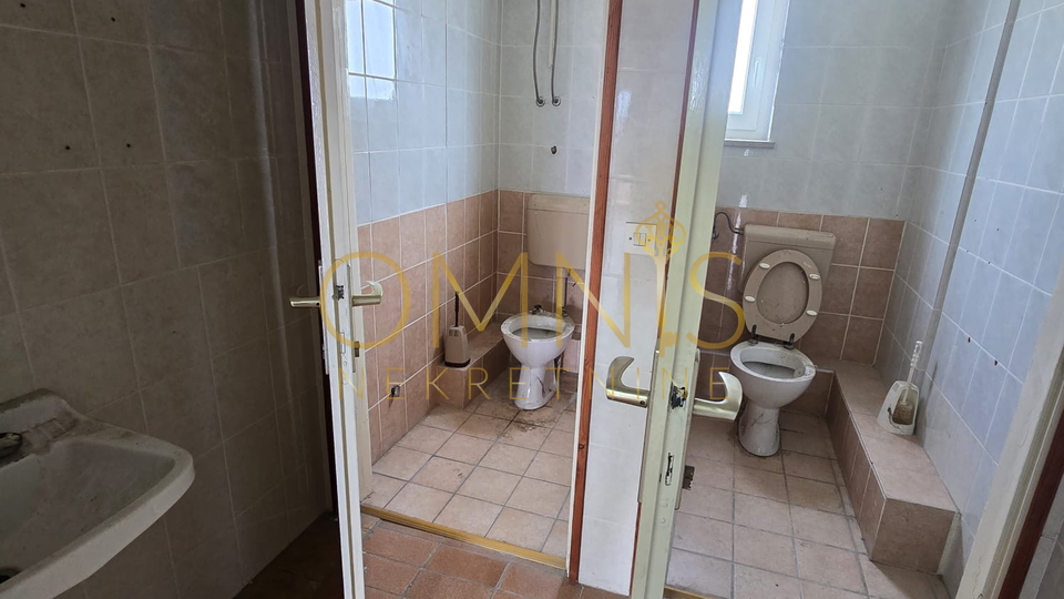 Commercial Property, 70 m2, For Rent, Viškovo