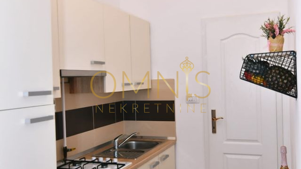 Rijeka, Centar, 40 m2, najam!