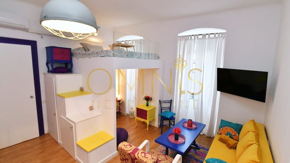 Rijeka, Centar, 40 m2, najam!