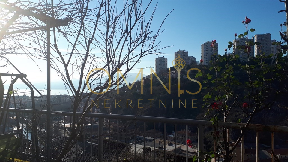 Rijeka, Trsat -2s+DB 73m2- pogled na Riječki zaljev