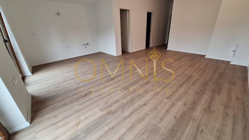 Hreljin, 2S+DB , 75 m2, novouređen s balkonom!