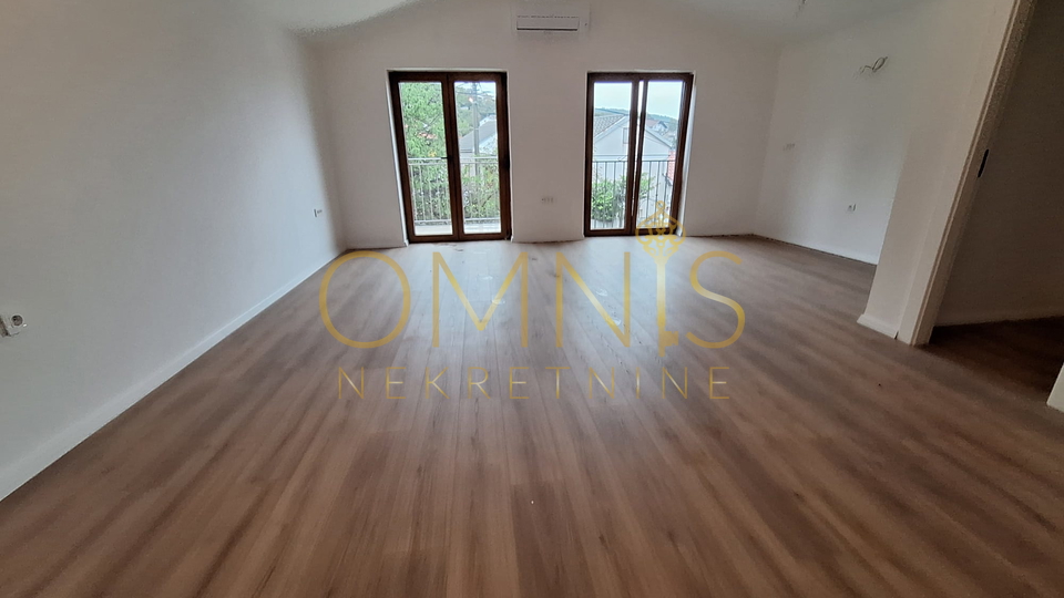 Hreljin, 2S+DB , 75 m2, novouređen s balkonom!