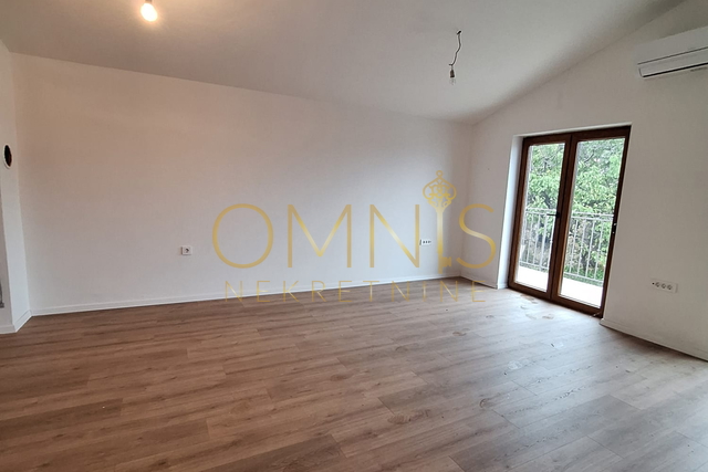 Hreljin, 2S+DB , 75 m2, novouređen s balkonom!