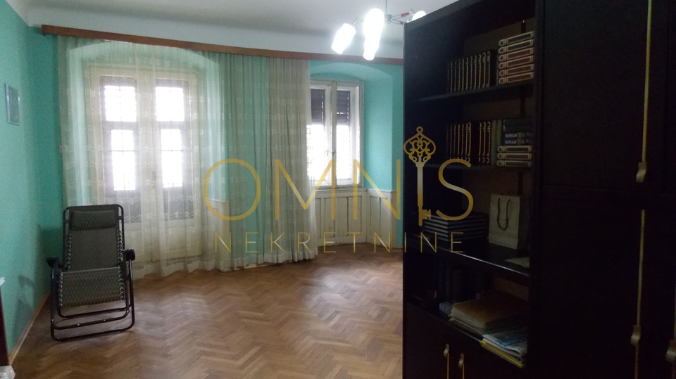 Rijeka, city center - prime location, 4 rooms, 126.26m2