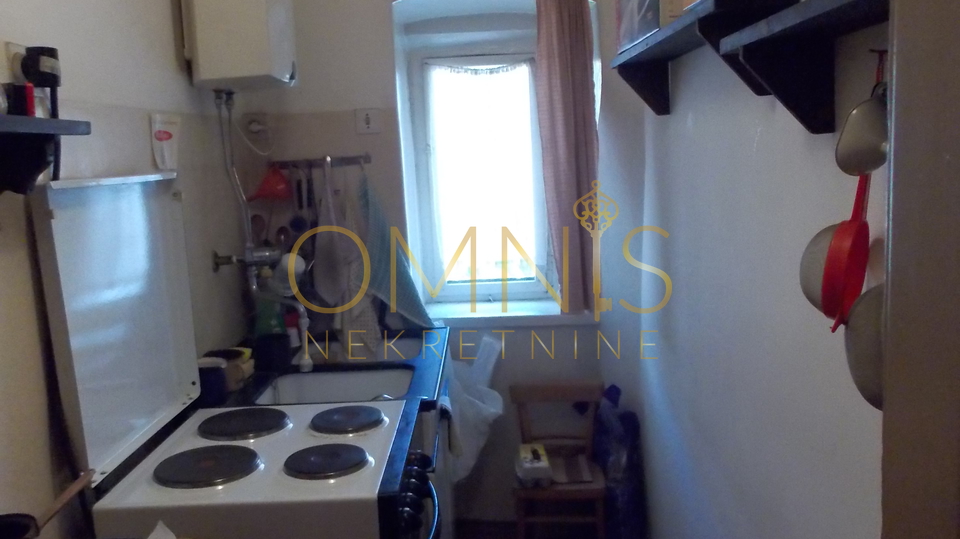 Rijeka, city center - prime location, 4 rooms, 126.26m2