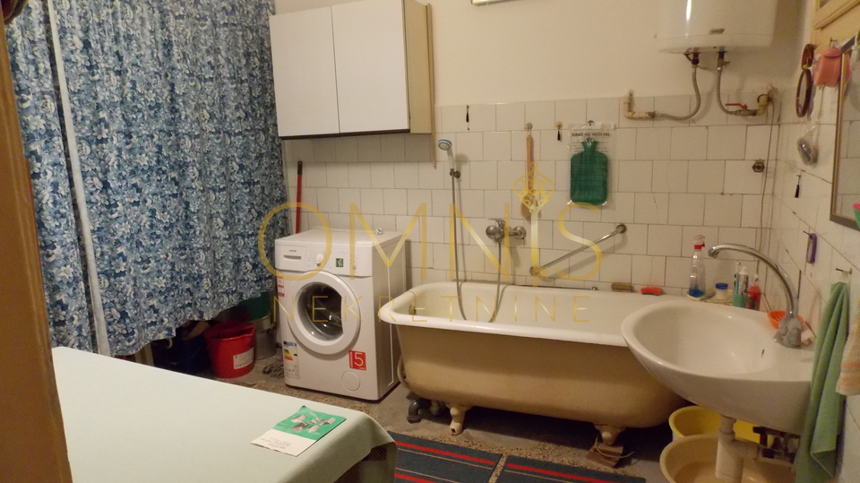 Rijeka, city center - prime location, 4 rooms, 126.26m2
