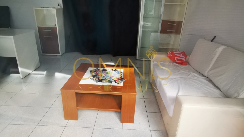 Crikvenica -stambeno/poslovni prostor, prodaja!