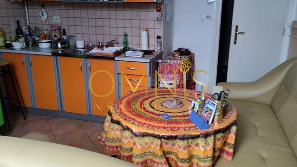Rijeka, Centar -2S+DB, centar grada, pogled!