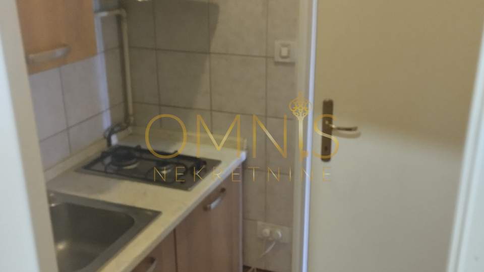 Rijeka, Centar -2S+DB, centar grada, pogled!