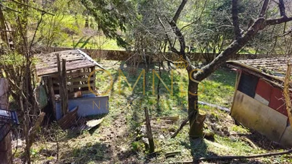 Klana,1780m2,starina za adaptaciju(100m2)Prodaja!