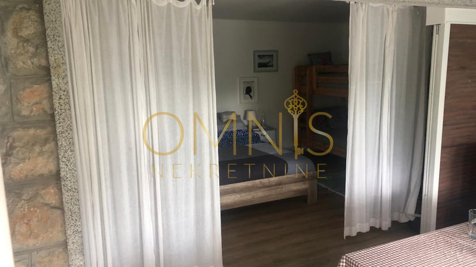 Selce,3 apartmana u prizmelju 121m2,prodaja!