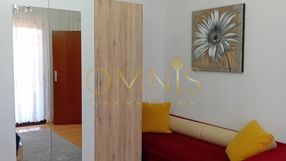 Rijeka, Gornja Drenova - 2S+DB, balkon, terasa, parking, najam!