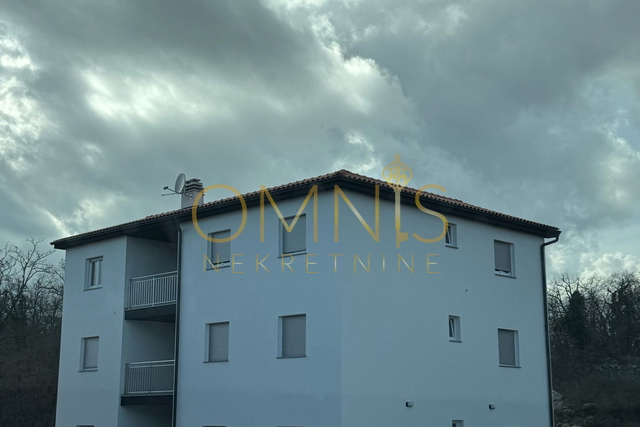 Prodaja - Novogradnja, 97 m² + 76 m² okućnice, dvije kupaonice - Prilika!