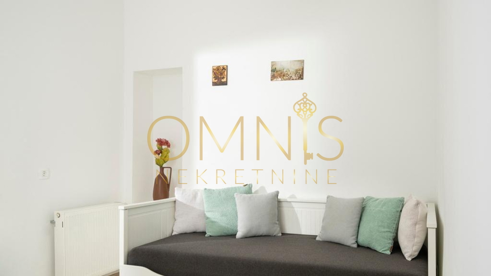 Opatija - Ground Floor Apartment, 2 Bedrooms + Living Room, with Garden