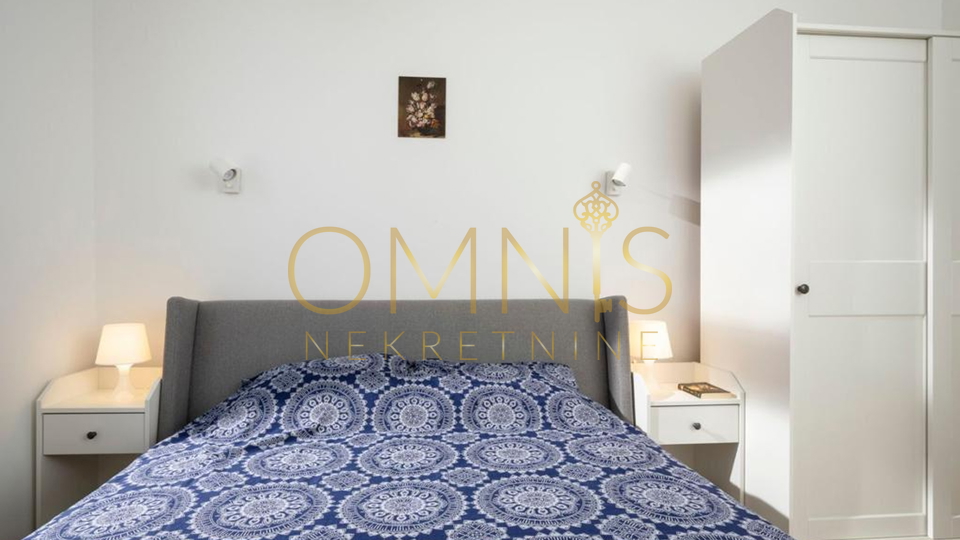 Opatija - Ground Floor Apartment, 2 Bedrooms + Living Room, with Garden