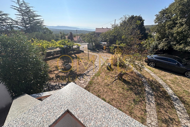 OTOK KRK- dvojna kuća, okućnica!