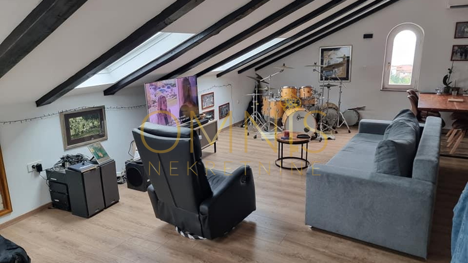 Opatija - stan 86.95m2, 200m od mora
