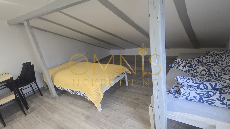Dražice -studio apartman, parking, vrt, terasa, najam!
