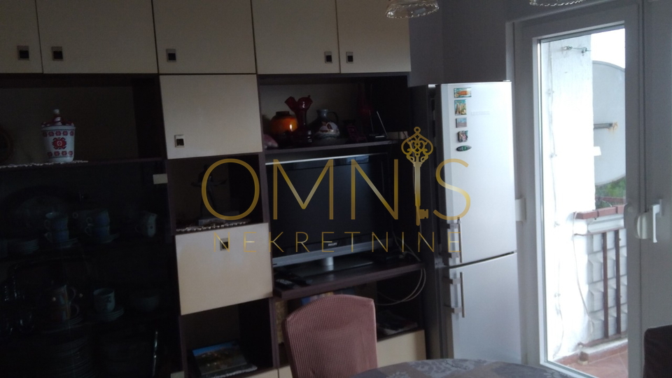 Rijeka,Donja Drenova,2S+DB,65m2,najam!