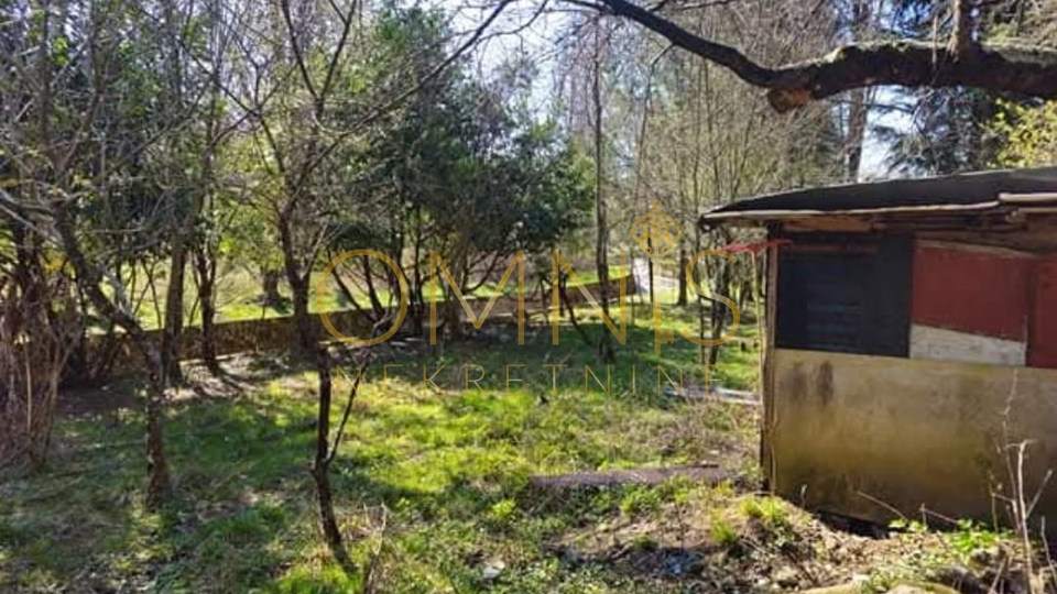 Klana,1780m2,starina za adaptaciju(100m2)Prodaja!