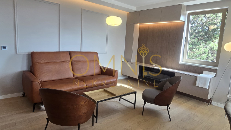 Opatija,centar,2S+DB,85m2,pogled na more,najam