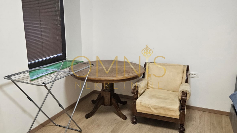 PRODAJA KUĆE VRATA - FUŽINE