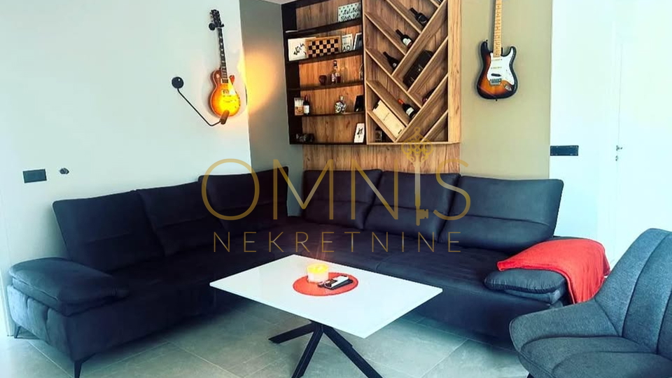 Istra,Labin-3S+DB,vila sa bazenom,792m2,prodaja!