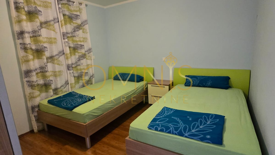 Crikvenica,2S+DB,100m2,3 parkirana mjesta,prodaja!