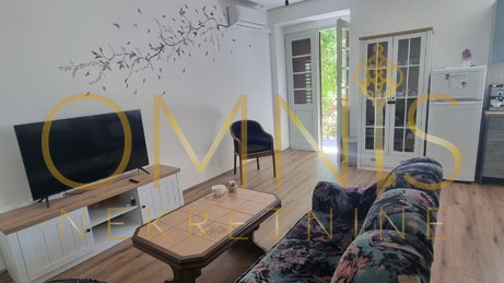 Jednosobni stan, Belveder, prvi kat, 48 m², balkon
