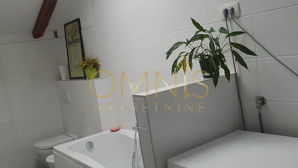 Rijeka, Bulevard - stan 136m2, 4S+DB, parking!