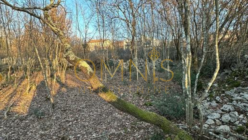 Krk, Kremenići - građevinsko zemljište 1134m2