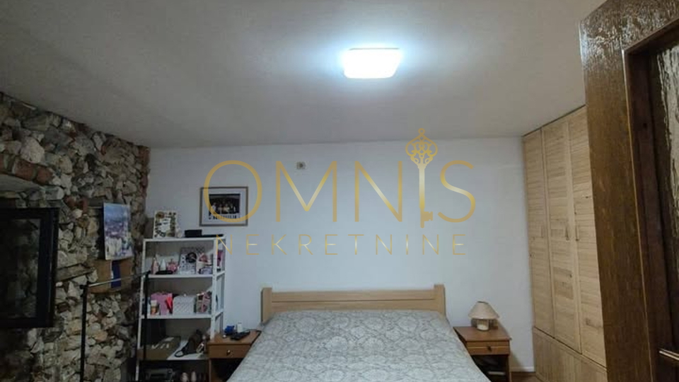 Kraljevica,stan 2S+BD 72m2,98m2 okučnice,prodaja!