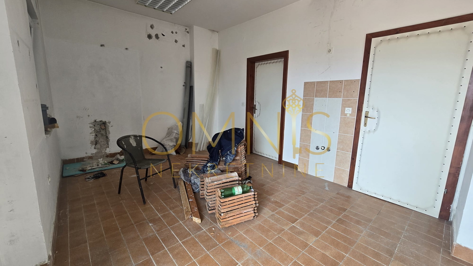 Commercial Property, 70 m2, For Rent, Viškovo