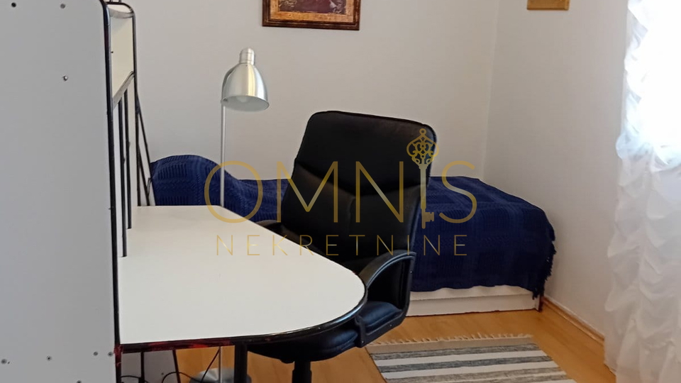 Rijeka, Gornja Drenova - 2S+DB, balkon, terasa, parking, najam!