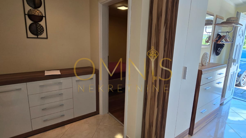 Crikvenica,2S+DB,100m2,3 parkirana mjesta,prodaja!