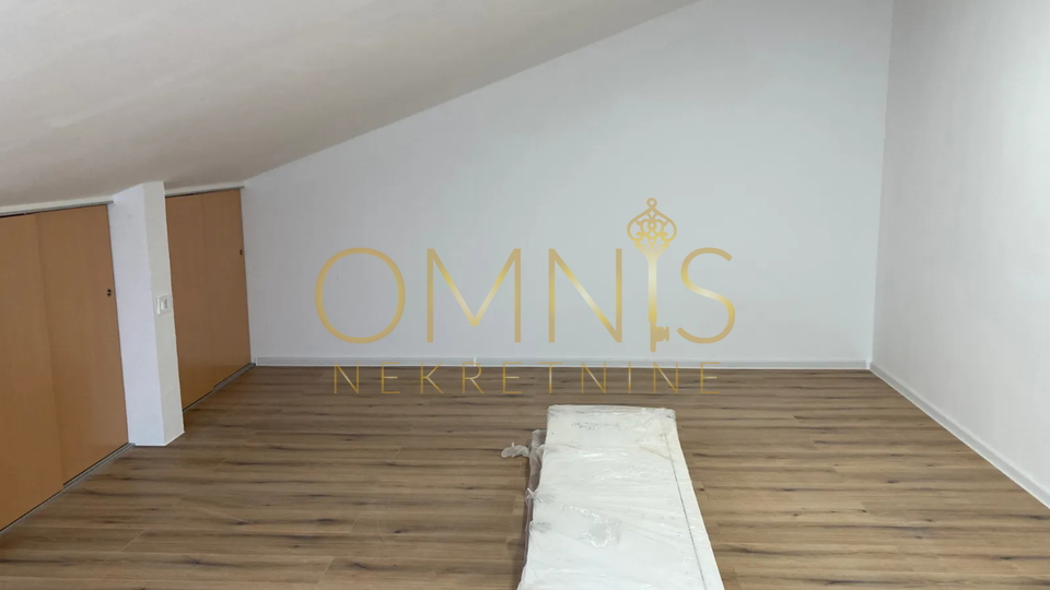 Rovinj,potkrovlje,2S+DB,116m2,prodaja!