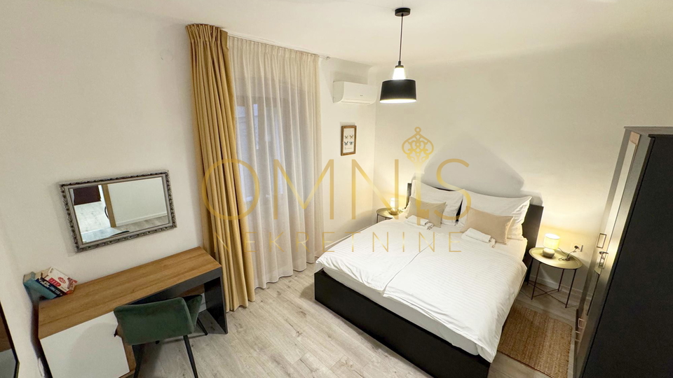 Rijeka - Korzo, moderan i potpuno opremljen dvosobni stan