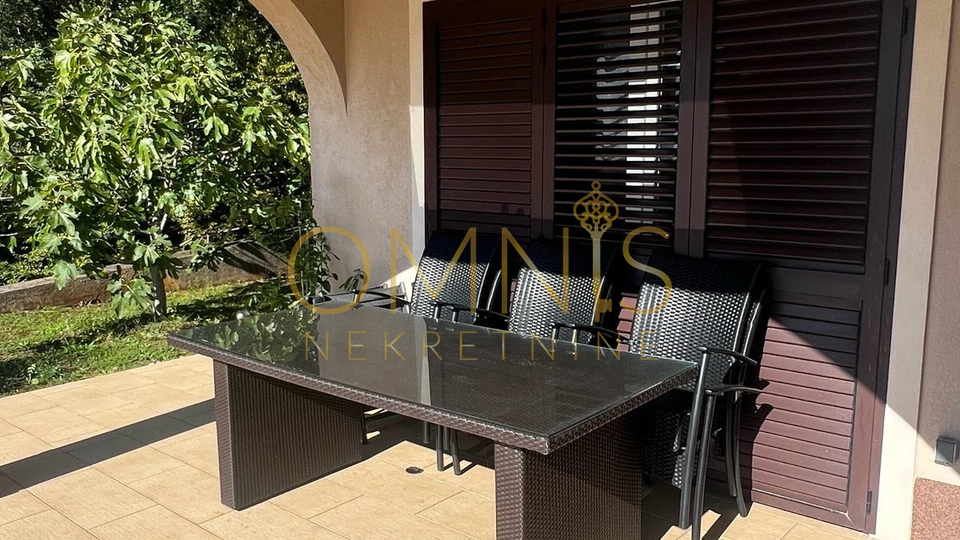 Apartman s pogledom na more, Terasa, okućnica – Pinezići, Krk