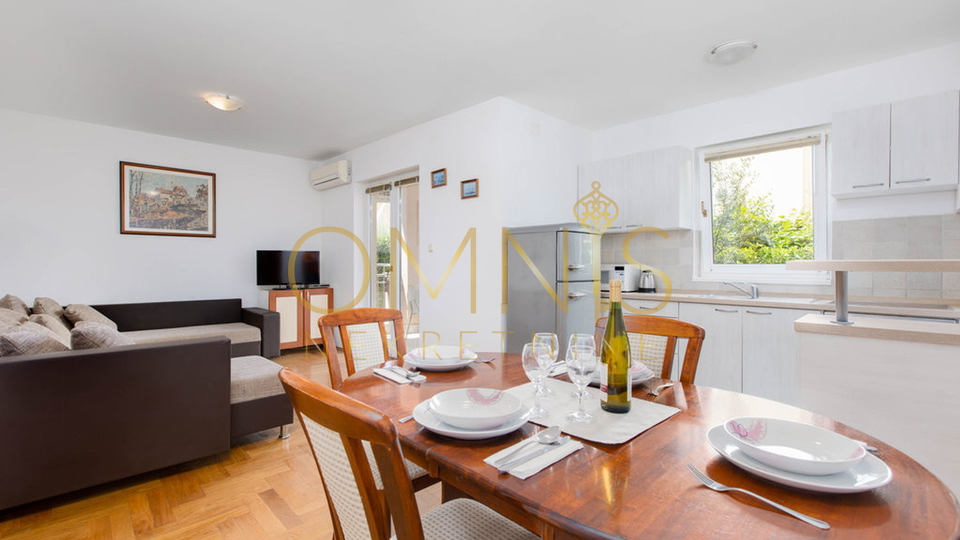 SALE – Apartment house with four fully equipped apartments, Malinska - island of Krk